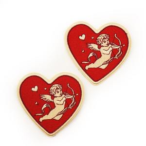 แผ่นปักลายโลโก้ตามสั่งของผู้ผลิตสินค้าอาหาร3D หมวกเด็กปักเลื่อมรูปหัวใจดอกไม้ - Product Image 2