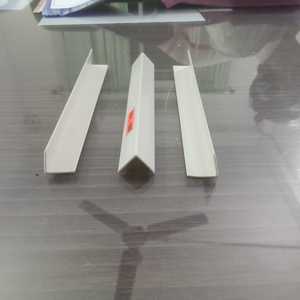 Perfil de Esquina de Extrusión en Forma de L de PVC Directo de Fábrica, Ángulo en L de Plástico Personalizado - Product Image 4