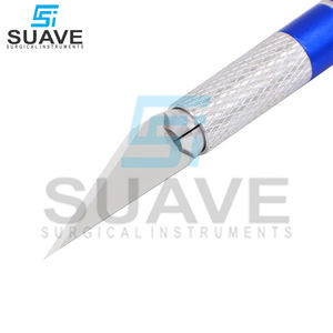Poignées et lames de scalpel antidérapantes en acier inoxydable de couleur bleue de meilleur fournisseur par SUAVE SURGICAL INSTRUMENTS - Product Image 6