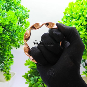 กำไลทองแดงบริสุทธิ์คุณภาพพรีเมี่ยมสุดหรูพร้อมฝาปิดสำหรับผู้ชายและผู้หญิงเครื่องประดับเพื่อสุขภาพทำด้วยมือของขวัญจาก tradebyd - Product Image 5