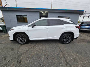Limpieza prístina 2022 Lexus RX 350 - Product Image 4