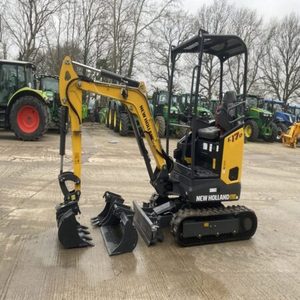 รถขุดตีนตะขาบ New Holland E215B 21 ตัน สภาพดี ผ่านการทดสอบแล้ว พร้อมใบรับรอง  ขายพร้อมเกียร์ ปั๊ม มอเตอร์ เครื่องยนต์ และลูกปืน น้ำหนัก 980 กก. - Product Image 3
