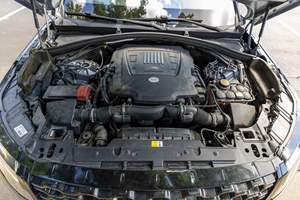 Range Rover Velar P380 R-Dynamic SE 2018 d'occasion, conduite à gauche/droite - Product Image 6