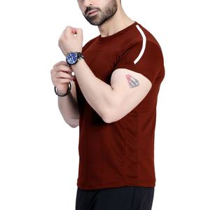 Camiseta Deportiva de Verano 2026 para Hombre, Personalizable OEM, Corte Regular, Larga, Lisa, de Color Sólido, para Entrenamiento, con Estampado - Product Image 2