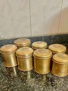 Boîte de rangement en laiton de qualité supérieure avec couvercle hermétique pour l'organisation du comptoir de cuisine et l'utilisation de la décoration intérieure - Product Image 4