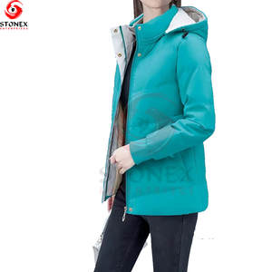 Chaqueta Corta Acolchada de Alta Calidad para Mujer, Diseño Casual, 100% Poliéster, Impermeable, Secado Rápido, Cierre de Cremallera, para Invierno - Product Image 3