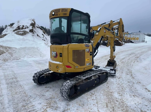 Mini-excavatrice Caterpillar 302.7CR certifiée 2023 à vendre - Product Image 3