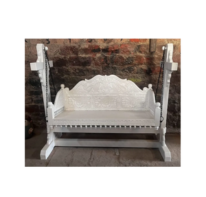 Exquise balançoire en bois 2 places sculptée à la main Jhula indienne traditionnelle pour une utilisation intérieure et extérieure Luxueux bois de teck - Product Image 1