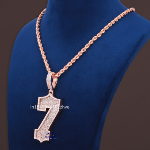 Testeur de bijoux personnalisé personnalisé VVS Baguette Moissanite diamant glacé 7 chiffres pendentif or rose 14KT - Product Image 3