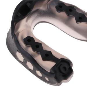 Protector bucal Color personalizado Protector bucal Deportes bucales Boxeo Fútbol Protectores bucales - Product Image 6