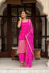 Gulabi galiyan Radha bandhej georgette ชุดเดรสลำลองผ้าคอตตอนพร้อมผ้าปัก - Product Image 2