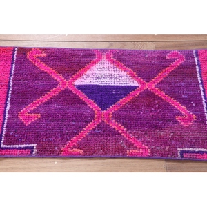Alfombra de 1.7x3.1 pies, Alfombra Turca Vintage, Alfombra Geométrica Herki Morada - Product Image 3