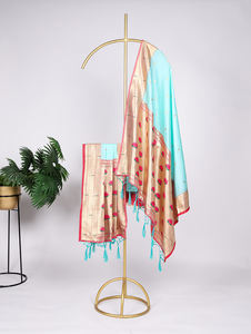 Pathani Dupatta Avec Tissage Zari Travail Avec Glands - Product Image 2