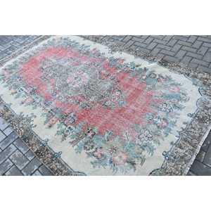Turkish Vintage Large Rug 5.7x9.1 ft, <b>Red</b> Blue Check <b>Wool</b> Rug - Product Image 4
