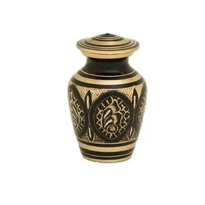 Urna de Metal funeraria conmemorativa hecha a mano, diseño notable, ataúd de entierro para cenizas infantiles para mascotas y cremación - Product Image 1
