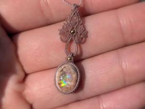 Nouveauté Collier en macramé vintage fait à la main Chaîne à maillons plaquée argent or Pendentif Bijoux Taille 20-25MM - Product Image 6