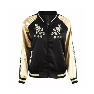 Veste universitaire pour femme noire et or avec broderie florale, manches longues, fermeture éclair, col rabattu, mode automne - Product Image 6