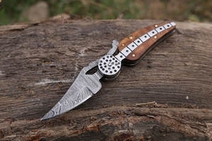 Cuchillo plegable de acero de Damasco Premium, hoja duradera hecha a mano, perfecta para acampar al aire libre, senderismo y transporte diario - Product Image 5