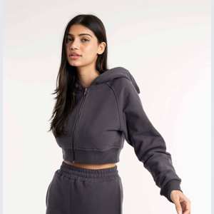 Sudadera Corta para Mujer con Estampado de Ojo Turco |   Fabricante de Sudaderas con Capucha Personalizadas con Impresión OEM - Product Image 4