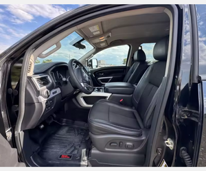 Nissan Titan XD PRO-4X 4X4 2017 Usado (LHD/RHD) - Product Image 3