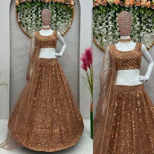 Designs traditionnels indiens fils avec séquence de travail nuptiale Lehenga Choli pour l'occasion de mariage de l'Inde - Product Image 2