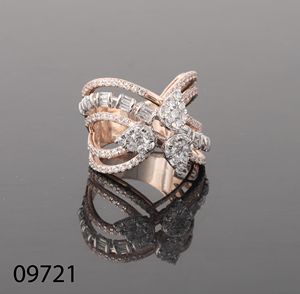 แหวนเพชรทรงดอกไม้ D'VINS JEWELS น้ำหนัก 2.20 กะรัต เพชรทรงกลมเจียระไนแบบบริลเลียนท์ ผลิตในห้องปฏิบัติการ ทองคำ 14K 18K สีโรสโกลด์ แหวนหมั้นสำหรับผู้หญิง ได้รับการรับรอง - Product Image 2