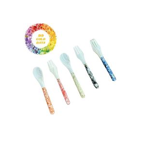 Cuillères de luxe en nacre par 99 Gold Data Parfait pour le caviar et les desserts - Product Image 5