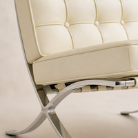 Fauteuil lounge capitonné ivoire personnalisé, fauteuil d'appoint moderne pour salon avec structure métallique pour hôtel et villa