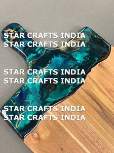 Eco-friendly Wooden Resin Chopping Board Best Quality Mango Wood & Resin Chopping Board Resin Handle Blue <b>Green</b> Hot Pink <b>Color</b> - Product Image 3