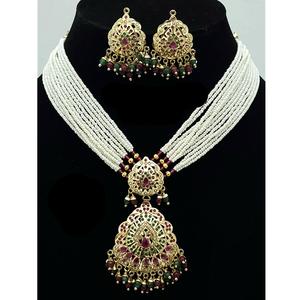 Hermoso collar de calidad superior con acabado dorado Jadau con pendientes para mujer, joyería de diseñador para colección de ropa de boda - Product Image 1