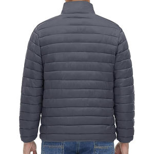 Chaqueta acolchada de tendencia 2025 personalizada para hombre, cálida, ligera, impermeable, aislada, prendas de vestir exteriores de invierno, chaquetas OEM al por mayor - Product Image 2
