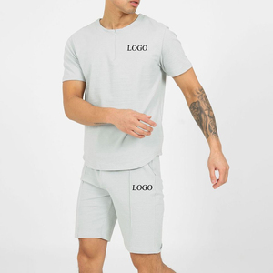 Fabricant Logo personnalisé Ensemble de vêtements de sport d'été pour hommes 100% coton Short de course et chemise - Product Image 1