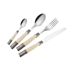 คลาสสิกพรีเมี่ยมการออกแบบสแตนเลสช้อนส้อมมีดช้อนส้อมจัดเลี้ยงงานแต่งงาน Flatware ชุดสําหรับผู้ซื้อต่างประเทศ