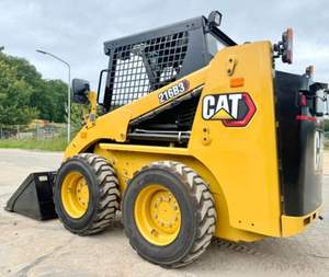 Chargeur compact sur pneus Caterpillar CAT 216B3 à haute efficacité pour les chantiers de construction - Product Image 3