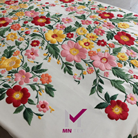 2024 nouvelle tendance nappes de broderie florale coton/lin avec point de trou pour un usage domestique et toutes les occasions