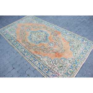 Alfombra Turca Vintage, Alfombra de 4.7x8.5 pies, Alfombra de Lana con Diseño de Parches Azules y Naranjas - Product Image 2