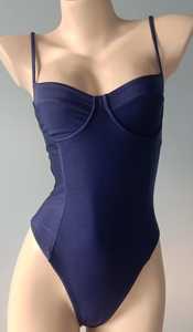 Conjunto de Bikini Personalizable con Micro Bra, Estampados de Frutas, Animales y Lisos, Decoraciones de Encaje con Pedrería, Logotipo en la Parte Delantera de la Cintura - Product Image 3