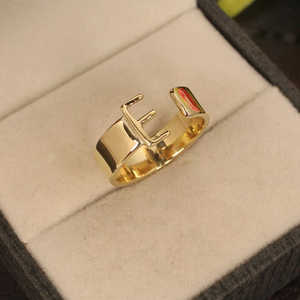 Vente en gros de bague en argent sterling 92.5 avec nom initial romantique HipHop géométrique animal pierre précieuse plaqué rhodium incrustation 4 grammes - Product Image 3