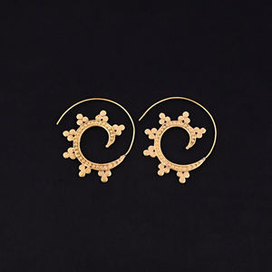 Aros de Latón Modernos y Elegantes, Estilo Boho en Espiral, Chapados en Oro, Tamaño 46x40MM - Product Image 2