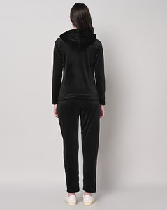 Chándal Elegante para Mujer, Diseñado para Líneas de Ropa Contemporánea, con Etiquetado OEM y Cumplimiento de Pedidos al por Mayor a Nivel Mundial - Product Image 3