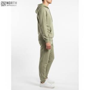 Conjunto Deportivo de Invierno para Hombre, Personalizado, Transpirable, con Capucha, 100% Algodón, Pantalón Jogger Ajustado con Estampado, Dos Piezas - Product Image 4