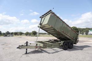 Remolque de volteo Gorilla 7x16 | Remolque volquete telescópico de cuello de cisne tipo I de 7x16 pies con lados de 3 pies, ejes dobles de 7000 lb y 14000 lb de peso total en marcha (GVWR) en venta - Product Image 4
