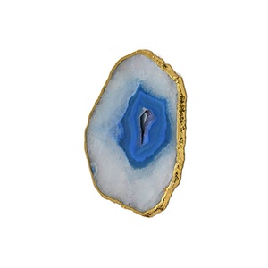 Dessous de verre moderne en pierre d'agate naturelle avec bordure dorée Décoration de vaisselle artisanale élégante pour maisons et hôtels au taux de gros - Product Image 3