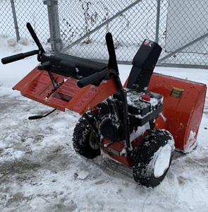 Machine électrique de déneigement urbaine avec roue télécommandée Souffleuse à neige pour machines agricoles - Product Image 2