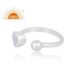 แหวนพลอยสีรุ้งดวงจันทร์ธรรมชาติทำจากเงินสเตอร์ลิงเครื่องประดับดีไซน์ตามสั่งสำหรับเป็นของขวัญสำหรับผู้หญิง - Product Image 4