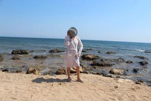 New Sultan Loincloth Bathrobe Hooded Quick Drying Cotton Long Sleeve Colorful Soft Dressing Gown Women's Bathrobe Men's Bathrobe - Product Image 3