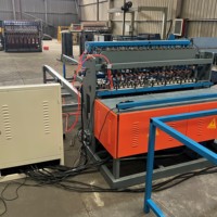Machine de soudage entièrement automatique haute performance pour la production de fils d'acier, de grillages et de clôtures