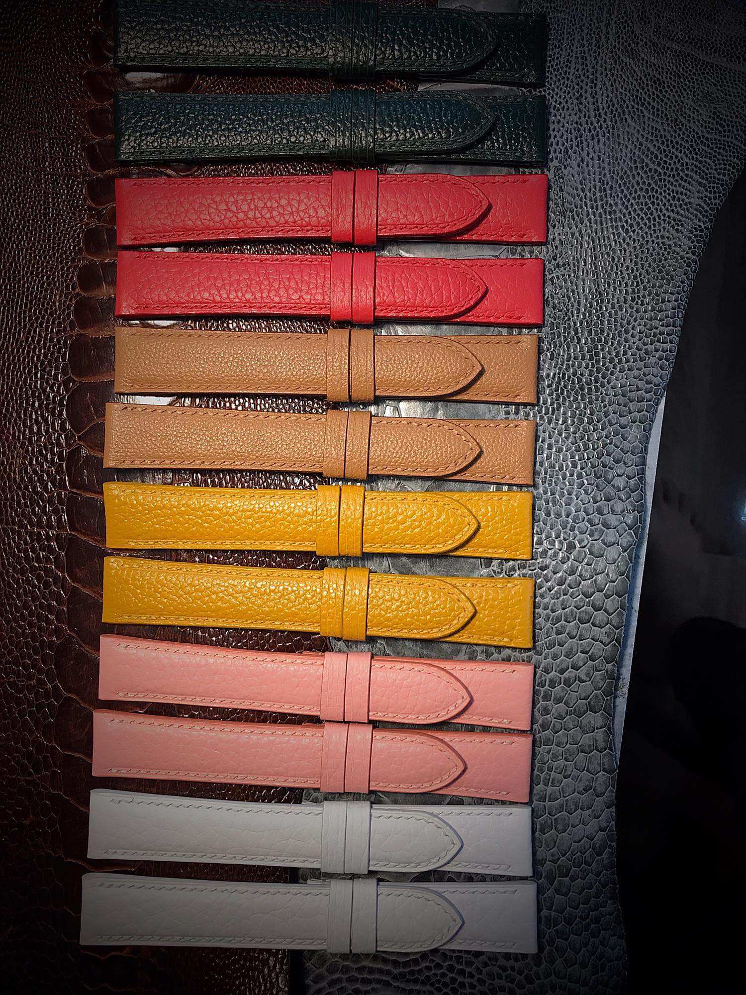 ยอมรับสีที่กำหนดเอง