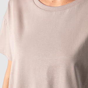 100% algodón nuevo personalizado Athletic Gym Crop Top camisetas mujeres Slim Fitting diseño de gran tamaño cuello redondo Anti-Pilling parches bordados - Product Image 5