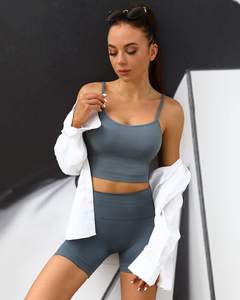 Ensemble de yoga 2 pièces personnalisé pour femmes Top court à manches courtes Ensembles de yoga actif de haute qualité pour femmes Gym Fitness - Product Image 1